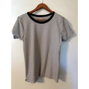 Women’s t shirt